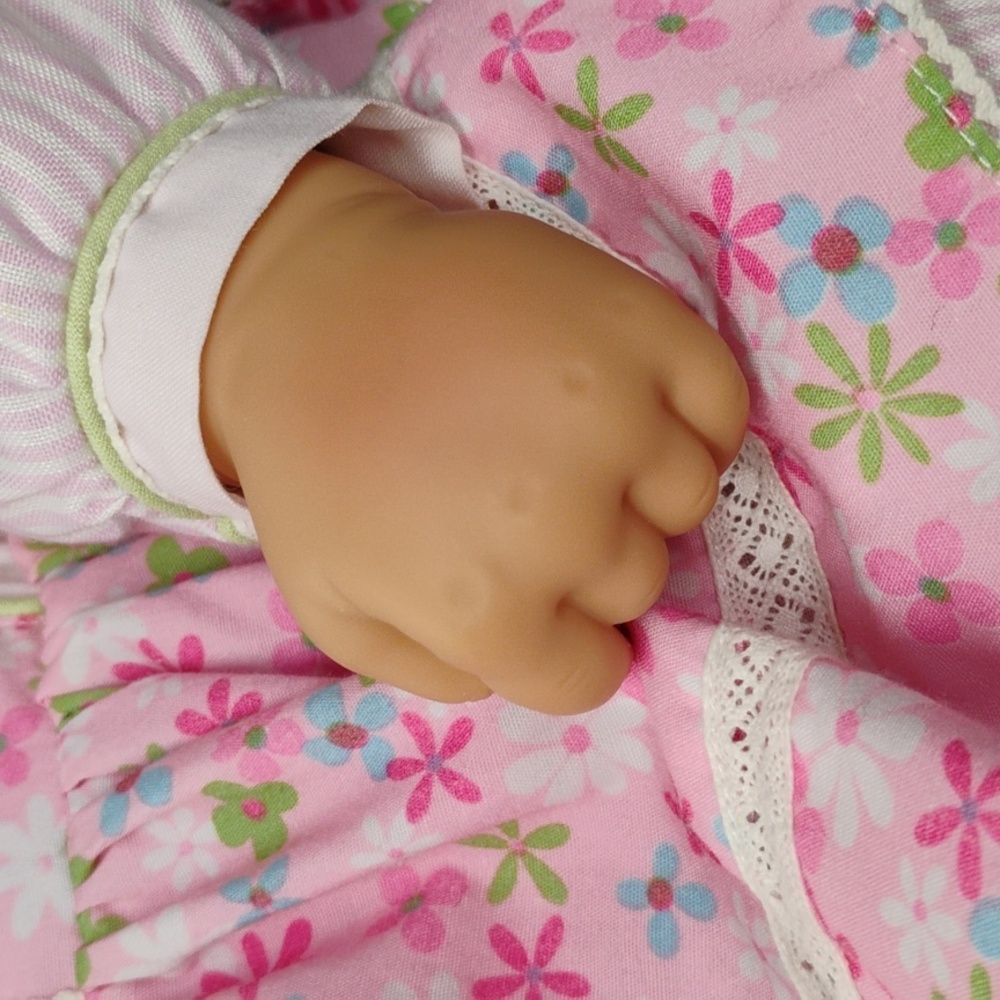 Adora Doll - Picture 9 of 10